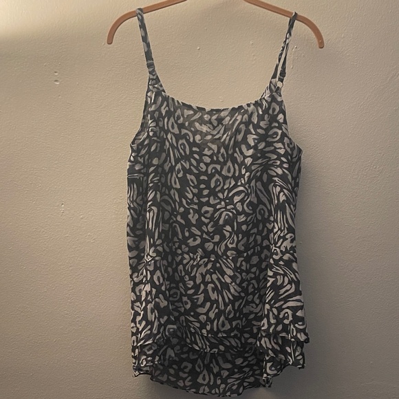 CAbi Purr Animal Print Cami Style 5362 Size Medium‎ Blue and White - Picture 3 of 8